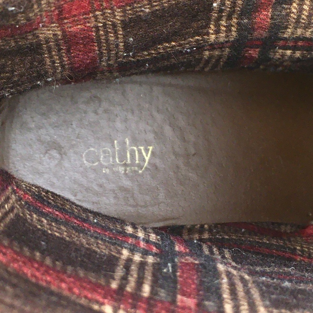 Cathy Jean Light Brown Lace-Up Boots with Plaid Lining -7- - Picture 4 of 16